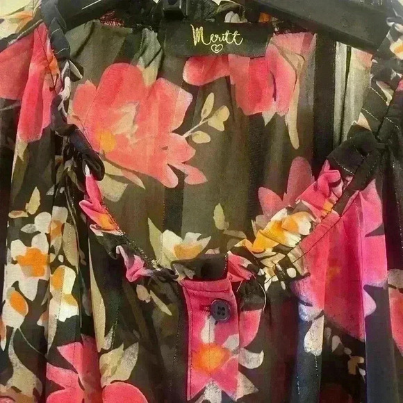 Pretty, sheer floral dress. Beautiful colors. Never worn. Size Large - Picture 3 of 6